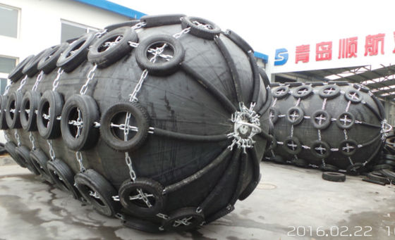 Fender ยางปนูเมติกบํารุงรักษาที่ต่ํา CCS Fender ทะเลที่ได้รับการรับรองสําหรับการใช้งานสําหรับเรือ dock และการป้องกันท่าเรือ