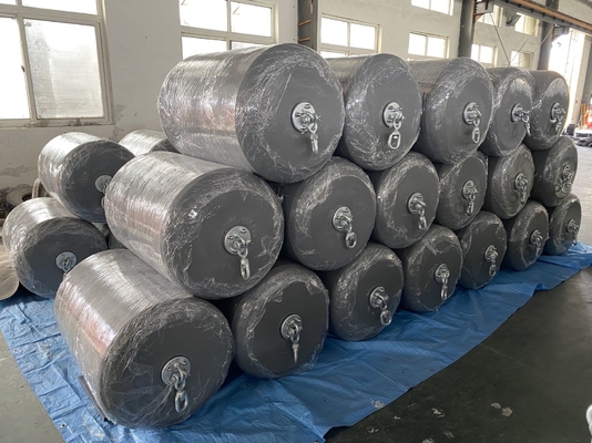 ความต้านทานอากาศที่ดี EVA Foam Fender ปรับแต่งสําหรับการป้องกันท่าเรือและท่าเรือ