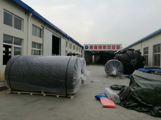 UV Resistance OEM EVA Foam Fender พร้อมหมุนรวมและวัสดุภายใน