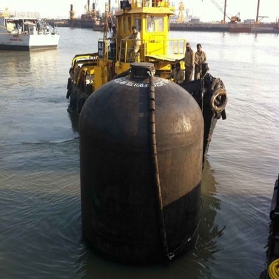 Water Filled Hydro Pneumatic Fenders เรือดำน้ำ 50kpa บังโคลนยางลอย