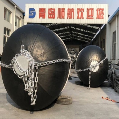 80kpa Submarine Fender ยางธรรมชาติ Hydro Pneumatic Fender Reinforcement Layers