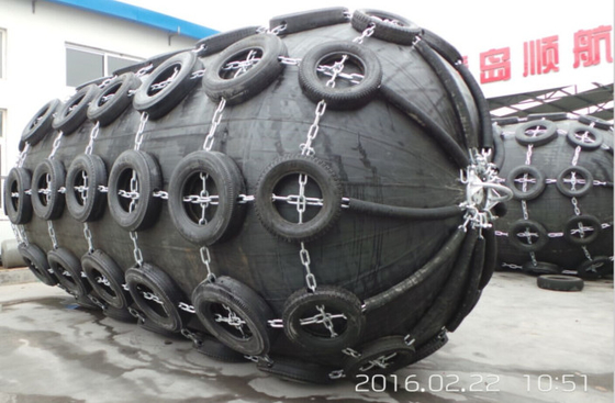 Marine Part เรือนิวเมติก Yokohama Rubber Fender ความดันเริ่มต้น 50kpa